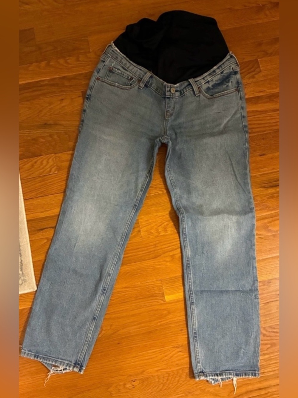 A&F The Ankle Straight Maternity Jeans